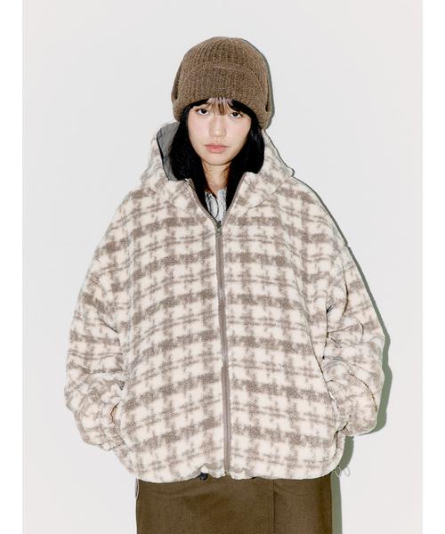 OAFISH(オアフィッシュ)の「REVERSIBLE FRILL HOODED JACKET, BEIGE/CHECK(その他アウター・レディース・その他・FREE)」の4枚目の写真
