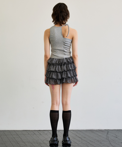 ARI(アリ)の「BEBE UNBALANCE SLEEVELESS TOP / GRAY(Tシャツ/カットソー・レディース・グレー・FREE)」の4枚目の写真
