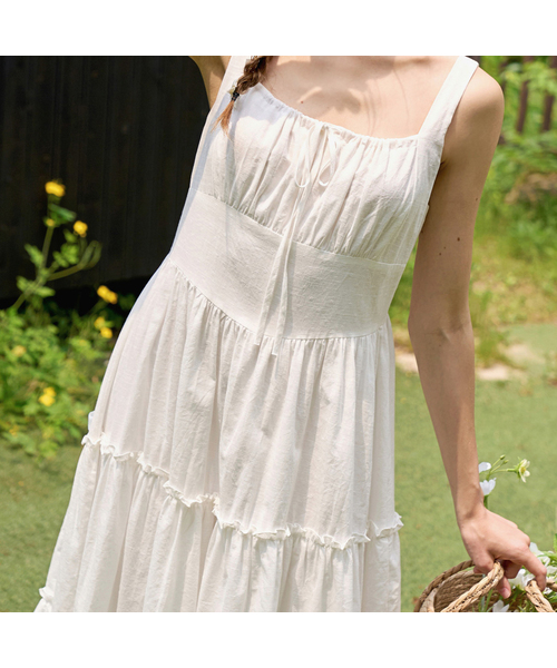 SLOWLOLLI(スローローリ)の「Ribbon shirring sleeveless dress_4 Colors(ワンピース・レディース・アイボリー/ブラック/ブルー/インディゴブルー/オレンジ・FREE/2(L))」の2枚目の写真