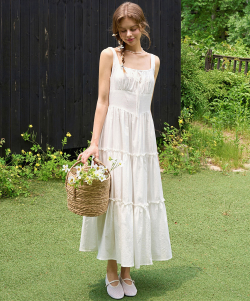 SLOWLOLLI(スローローリ)の「Ribbon shirring sleeveless dress_4 Colors(ワンピース・レディース・アイボリー/ブラック/ブルー/インディゴブルー/オレンジ・FREE/2(L))」の8枚目の写真