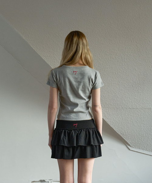 5OML(オーオーエムエル)の「スリムクロップバックリボンTシャツ(メランジグレー)(Tシャツ/カットソー・レディース・グレー・FREE)」の3枚目の写真