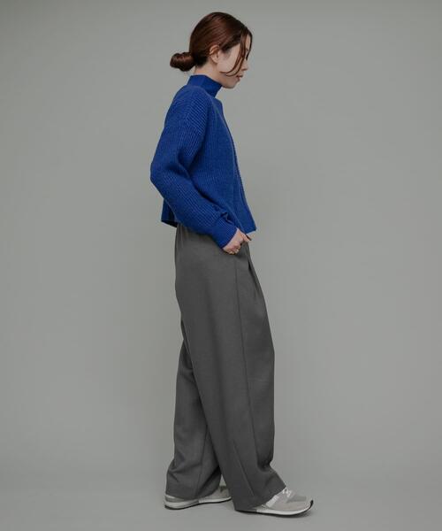 URBAN RESEARCH Sonny Label(アーバンリサーチサニーレーベル)の「『UR TECH SMOOTHLUXE』イージーワイドコクーンパンツ(その他パンツ・レディース・グレー/ホワイト系その他・36/38)」の15枚目の写真