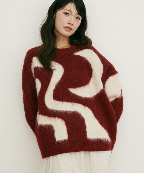 Auntie Rosa（アンティローザ）の「【 shochan direction item 】ジオメトリックジャガードシャギーニット（ニット/セーター・レディース・グレー/レッド・FREE）」の2枚目の写真