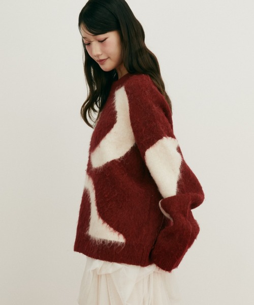 Auntie Rosa（アンティローザ）の「【 shochan direction item 】ジオメトリックジャガードシャギーニット（ニット/セーター・レディース・グレー/レッド・FREE）」の8枚目の写真