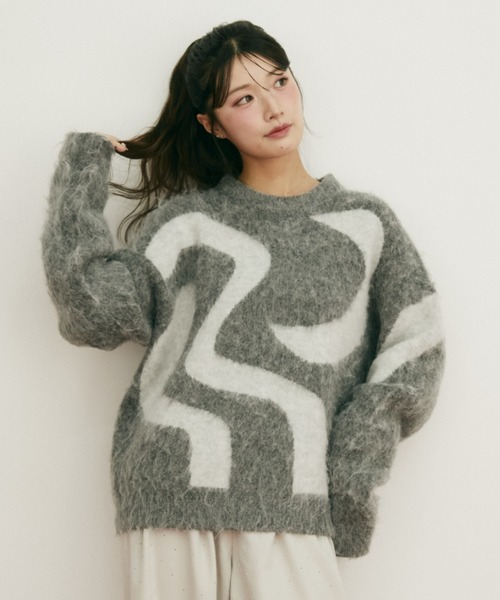 Auntie Rosa（アンティローザ）の「【 shochan direction item 】ジオメトリックジャガードシャギーニット（ニット/セーター・レディース・グレー/レッド・FREE）」の19枚目の写真