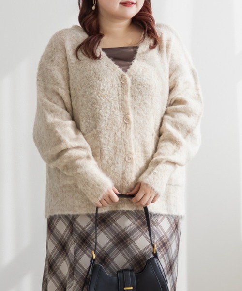 CLETTE(クレット)の「CLETTEオリジナルミックスニットVネックカーディガン(カーディガン/ボレロ・レディース・ライトベージュ/ブラウン/ピンク・4L/3L/LL)」の7枚目の写真