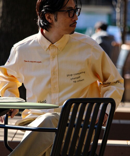 GLOSTER（グロスター）の「【気分を上げるフレーズ】ポジティブメッセージシャツ パート2（シャツ/ブラウス・メンズ・ホワイト/ストライプ/イエロー・S/L/M）」の8枚目の写真