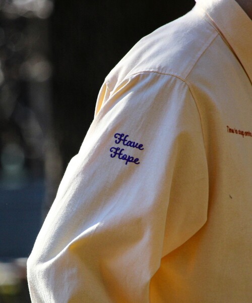 GLOSTER（グロスター）の「【気分を上げるフレーズ】ポジティブメッセージシャツ パート2（シャツ/ブラウス・メンズ・ホワイト/ストライプ/イエロー・S/L/M）」の9枚目の写真