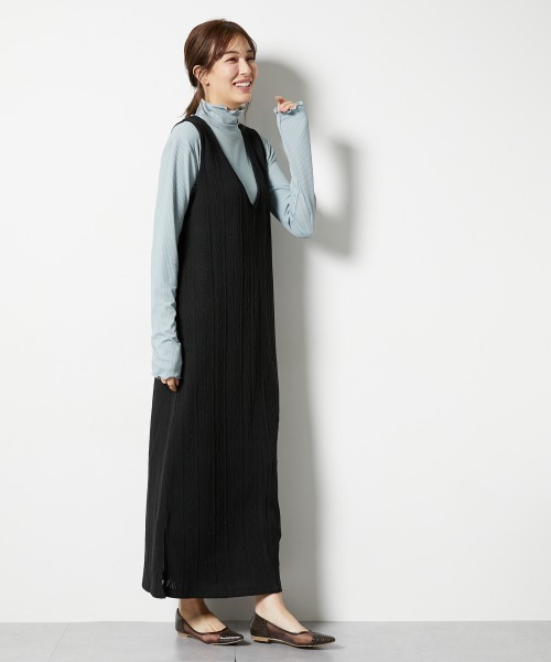 slattgir（スラットジール）の「高身長 ケーブルジャガードVネック