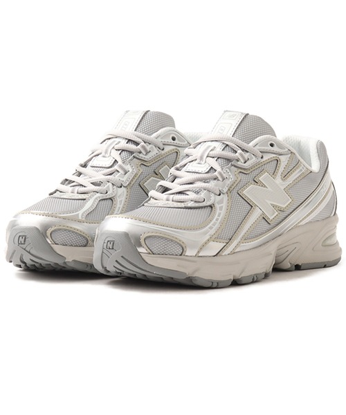 NEW BALANCE(ニューバランス)の「New Balance U7405I7 / ニューバランス U7405I7(スニーカー・レディース・シルバー・25.0cm/24.5cm/24.0cm/23.5cm/23.0cm)」の1枚目の写真