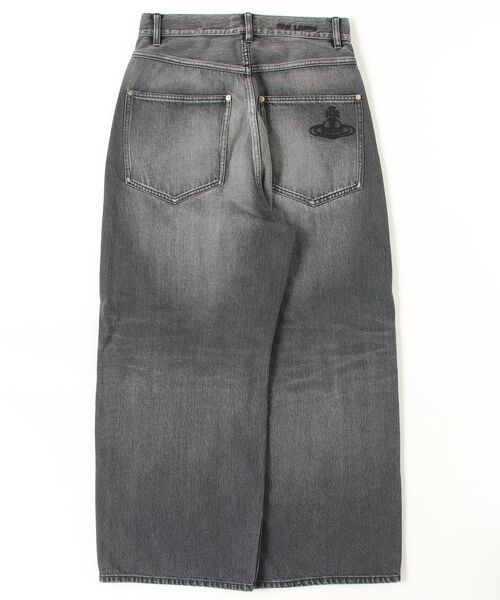 Vivienne Westwood MAN（ヴィヴィアンウエストウッドマン）の「STUDS DENIM WIDE TROUSER（その他アウター・メンズ・ブラック・S/M/L）」の2枚目の写真