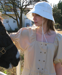 SINOON（シヌーン）の「FLOWER JACQUARD BUCKET HAT (WHITE)（ハット）」