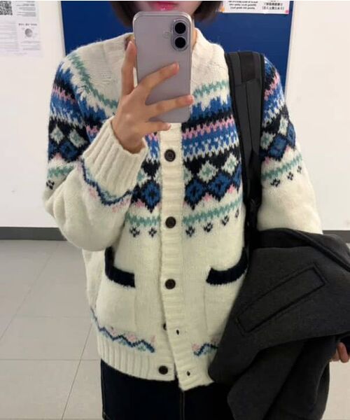 RONRON(ロンロン)の「NORDIC FAIR ISLE KNIT CARDIGAN IVORY(カーディガン/ボレロ・レディース・その他・FREE)」の3枚目の写真