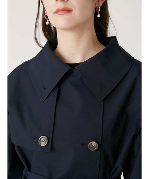 FRAY I.D（フレイアイディー）の「ボリュームスリーブショートトレンチコート／撥水（トレンチコート・レディース・ライトベージュ/ベージュ/ネイビー・0/1）」の10枚目の写真