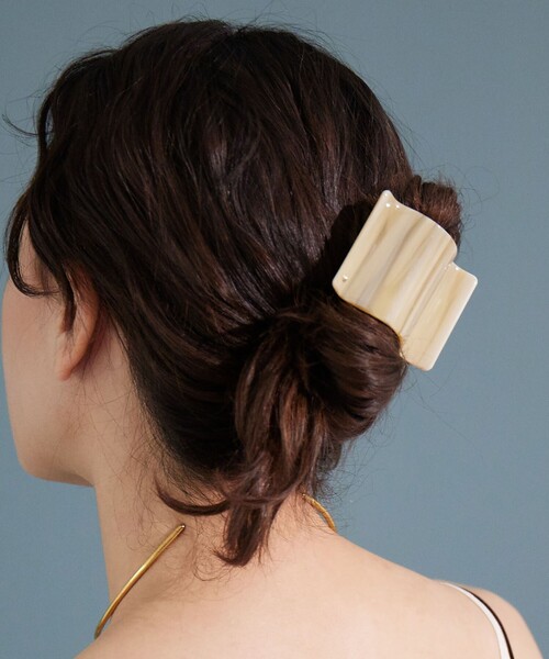 green label relaxing(グリーンレーベルリラクシング)の「【WEB限定】スクエアマーブル ヘアクリップ(バレッタ/ヘアクリップ・レディース・グレー系/オフホワイト/ベージュ/ダークブラウン/ブラウン系・FREE)」の10枚目の写真