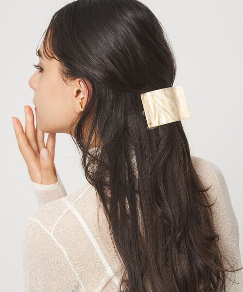 green label relaxing(グリーンレーベルリラクシング)の「【WEB限定】スクエアマーブル ヘアクリップ(バレッタ/ヘアクリップ・レディース・グレー系/オフホワイト/ベージュ/ダークブラウン/ブラウン系・FREE)」の12枚目の写真