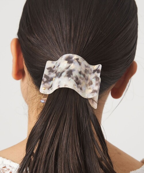 green label relaxing(グリーンレーベルリラクシング)の「【WEB限定】スクエアマーブル ヘアクリップ(バレッタ/ヘアクリップ・レディース・グレー系/オフホワイト/ベージュ/ダークブラウン/ブラウン系・FREE)」の16枚目の写真