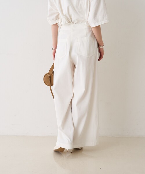 Rouge vif Anna（ルージュヴィフアンナ）の「ポリコットン撥水ワイドパンツ（その他パンツ・レディース・ベージュ/オフホワイト・36/38）」の13枚目の写真