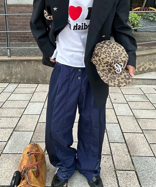 UNDERSTATEMENTs（アンダーステイトメント）の「【ユニセックス】ナイロン*ジャージ切替えトラックパンツ（その他パンツ・メンズ・ネイビー/ブラウン/ブラック・X-SMALL/SMALL/MEDIUM/LARGE）」の4枚目の写真