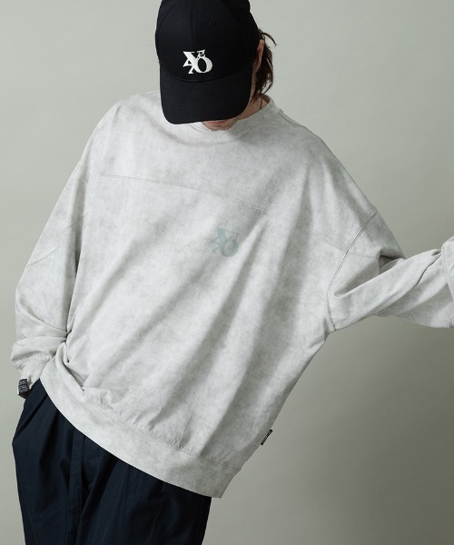 EGO TRIPPING(エゴトリッピング)の「mlt5592- SWITCHCUT カットソー(666651)(Tシャツ/カットソー・メンズ・ブラック/グレー・48/46)」の1枚目の写真