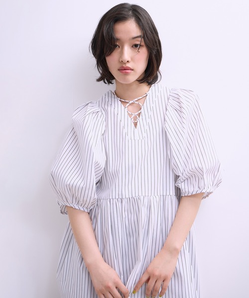 ADAM ET ROPE'（アダムエロペ）の「【WEB限定】2WAYバルーンスリーブチュニック（シャツ/ブラウス・レディース・ホワイト/ホワイト系その他/ブラック/サックスブルー・36/38）」の21枚目の写真