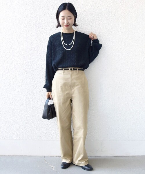 SHIPS(シップス)の「【WEB限定】〈手洗い可能〉ウェーブ クレープ ヘンリー 2WAY プルオーバー(Tシャツ/カットソー・レディース・ベージュ/ブラック/ナチュラル・ONE SIZE)」の14枚目の写真