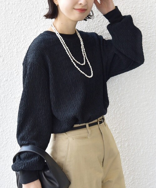 SHIPS(シップス)の「【WEB限定】〈手洗い可能〉ウェーブ クレープ ヘンリー 2WAY プルオーバー(Tシャツ/カットソー・レディース・ベージュ/ブラック/ナチュラル・ONE SIZE)」の9枚目の写真