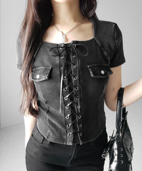 me+em select(ミームセレクト)の「【 2color 】ヴィンテージレースアップスクエア半袖Tシャツ / vintage laceup square T-shirts ※※(Tシャツ/カットソー・レディース・ブラック/グレー・FREE)」の2枚目の写真