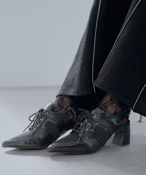 HARE（ハレ）の「ポインテッドトゥスニーカーミュール(HARE)（サンダル・レディース・ブラック・LARGE/MEDIUM）」の8枚目の写真