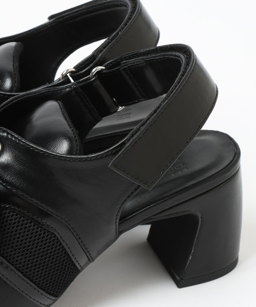 HARE（ハレ）の「ポインテッドトゥスニーカーミュール(HARE)（サンダル・レディース・ブラック・LARGE/MEDIUM）」の19枚目の写真