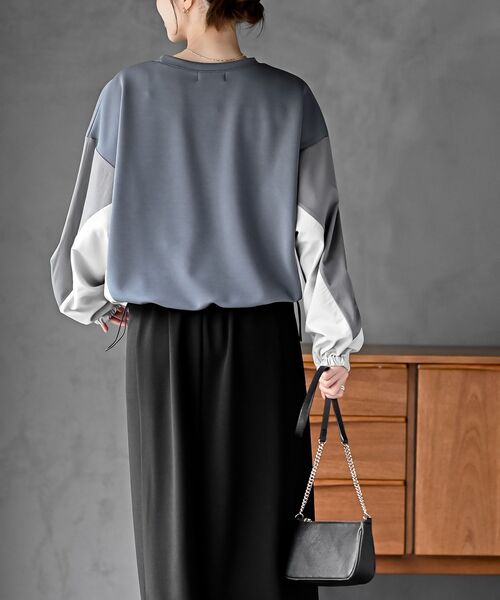 rps(アールピーエス)の「配色裾ドロストプルオーバー(スウェット・レディース・チャコールグレー/グレー/アイボリー・フリー)」の22枚目の写真