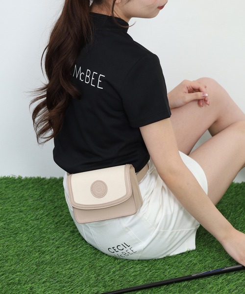 CECIL McBEE(セシルマクビー)の「Emblem Scope Case(ボディバッグ/ウエストポーチ・レディース・ピンク/ホワイト/ベージュ・F)」の2枚目の写真