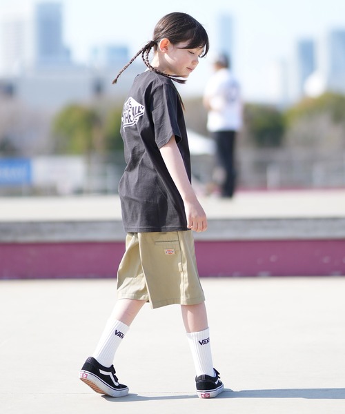 VANS（バンズ）の「VANS/バンズ キッズ 半袖 Tシャツ ロゴ バックプリント DOUBLE STANDARD VN000T30（Tシャツ/カットソー・キッズ・ホワイト/ブラック・150cm/140cm/130cm）」の14枚目の写真