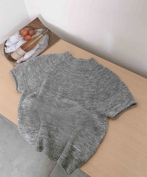 LOWO(ロワ)の「ウールブレンド ウール混素材の上品見えトップス モックネック ニット 半袖 春ニット(ニット/セーター・レディース・モカ/ブラック/ライトグレー/グレー/ベージュ・FREE)」の9枚目の写真