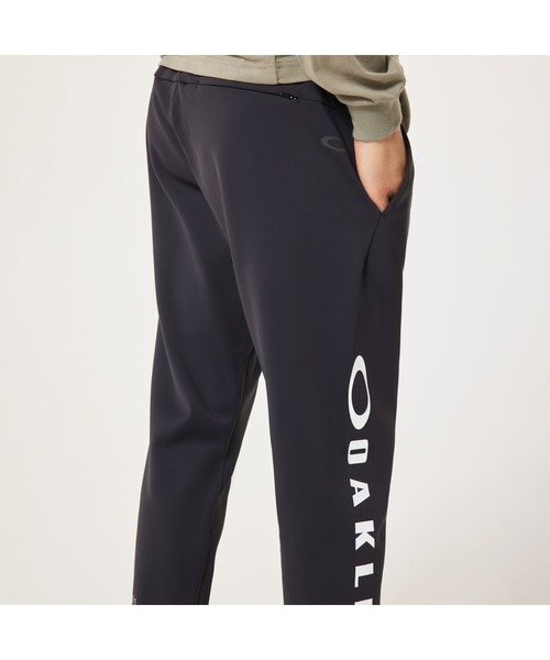 OAKLEY(オークリー)の「オークリー3RDG SYNCHRONISM PANTS 8.7/パンツ/スポーツ・トレーニング/MENS/メンズ/撥水/OAKLEY(スウェットパンツ・メンズ・ブラック・XL/L/M/S)」の2枚目の写真