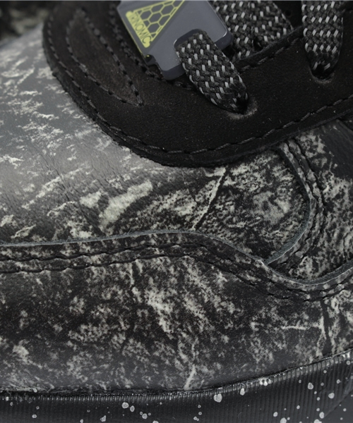 PUMA（プーマ）の「R698 ROXX（スニーカー・メンズ・ブラック/ホワイト・22.5cm/23.5cm/27.5cm/28.0cm/28.5cm/25.5cm/24.0cm/27.0cm/23.0cm/25.0cm/26.0cm/26.5cm/24.5cm）」の6枚目の写真