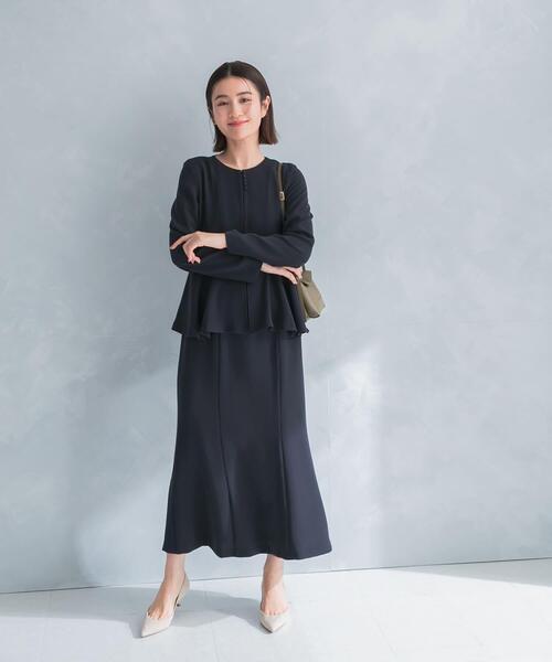 URBAN RESEARCH ROSSO WOMEN(アーバンリサーチ ロッソ)の「kaene フレアジャケットセットワンピース(ワンピース・レディース・ベージュ/ネイビー・MEDIUM)」の13枚目の写真
