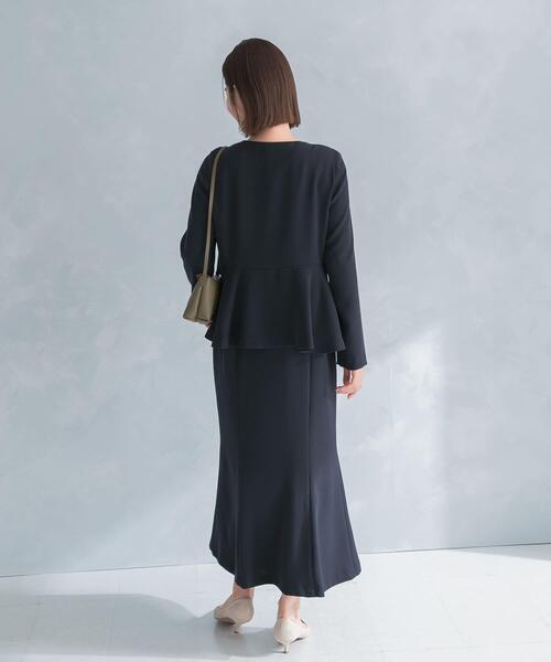 URBAN RESEARCH ROSSO WOMEN(アーバンリサーチ ロッソ)の「kaene フレアジャケットセットワンピース(ワンピース・レディース・ベージュ/ネイビー・MEDIUM)」の15枚目の写真