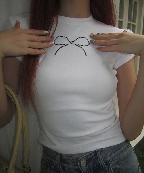 GLAMOROUS JANE（グラマラスジェーン）の「リボンラインストーン半袖Tシャツ（Tシャツ/カットソー・レディース・ホワイト/ブラック・FREE）」の20枚目の写真