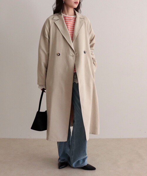 fredy emue（フレディエミュ）の「スウェードライクピーチコート（トレンチコート・レディース・ベージュ/グレイッシュベージュ・38）」の22枚目の写真