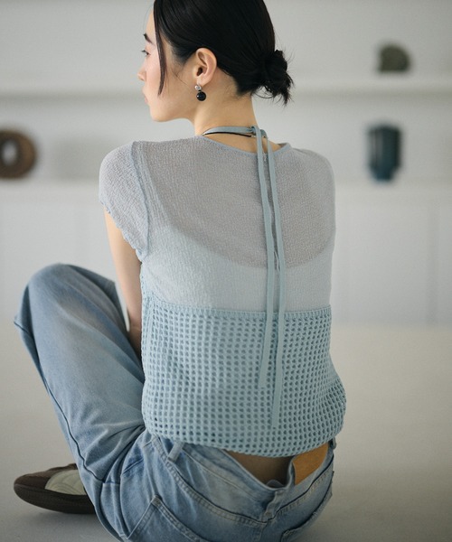 LAULEN（ローレン）の「mesh halter neck knit tops /メッシュホルターネックニットトップス（キャミソール・レディース・ブラック/イエロー/ブルー/アイボリー・FREE）」の3枚目の写真