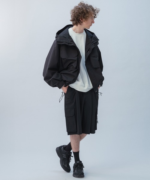 +phenix（プラスフェニックス）の「+phenix(プラスフェニックス) TECH WIDE CARGO SHORTS / テック ワイド カーゴショーツ（カーゴパンツ・メンズ・ブラック/ネイビー・XL/L/M）」の7枚目の写真