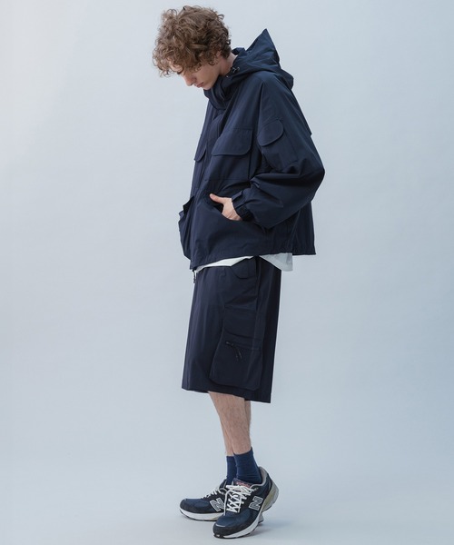+phenix（プラスフェニックス）の「+phenix(プラスフェニックス) TECH WIDE CARGO SHORTS / テック ワイド カーゴショーツ（カーゴパンツ・メンズ・ブラック/ネイビー・XL/L/M）」の17枚目の写真