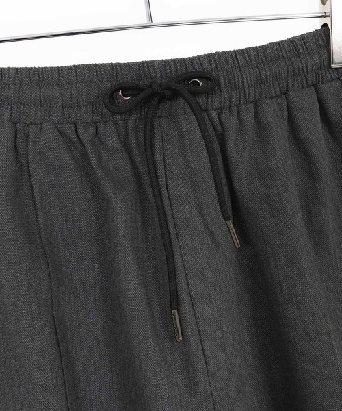 Maison code 13（メゾンコードサーティーン）の「mp14764-stretch oxford slacks shorts ショートパンツ(M26S-04)（その他パンツ・メンズ・チャコール/ブラック・S/M/L）」の19枚目の写真