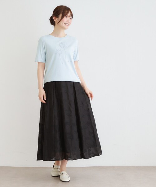 LAURA ASHLEY(ローラアシュレイ)の「【接触冷感/UVカット/洗える/立体モチーフ/コットン100%】ランズウィック柄Tシャツ(Tシャツ/カットソー・レディース・サックスブルー系/ブラック系/ホワイト系3・40/38)」の21枚目の写真