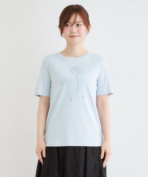 LAURA ASHLEY(ローラアシュレイ)の「【接触冷感/UVカット/洗える/立体モチーフ/コットン100%】ランズウィック柄Tシャツ(Tシャツ/カットソー・レディース・サックスブルー系/ブラック系/ホワイト系3・40/38)」の11枚目の写真