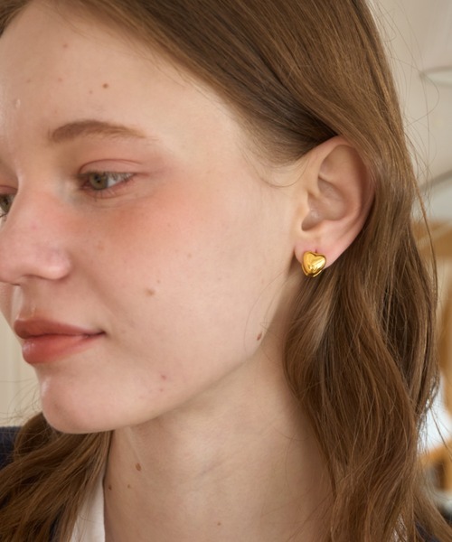 Birthday room(バースデイルーム)の「ハートモチーフピアス/Heart motif earrings(ピアス(両耳用)・レディース・ゴールド/シルバー・FREE)」の11枚目の写真