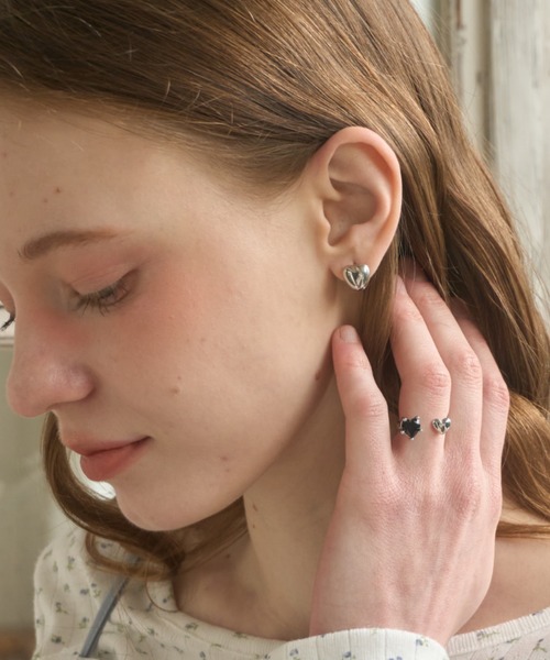 Birthday room(バースデイルーム)の「ハートモチーフピアス/Heart motif earrings(ピアス(両耳用)・レディース・ゴールド/シルバー・FREE)」の8枚目の写真