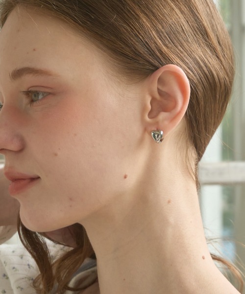 Birthday room(バースデイルーム)の「ハートモチーフピアス/Heart motif earrings(ピアス(両耳用)・レディース・ゴールド/シルバー・FREE)」の15枚目の写真