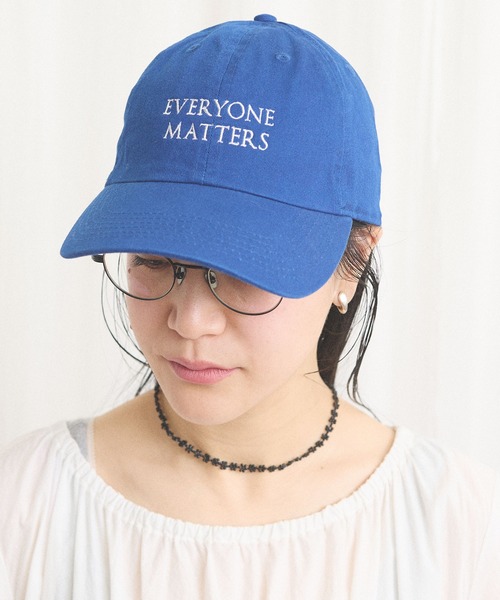 fig London(フィグロンドン)の「You Matter cap(キャップ・レディース・ブラック/ブルー・FREE)」の2枚目の写真